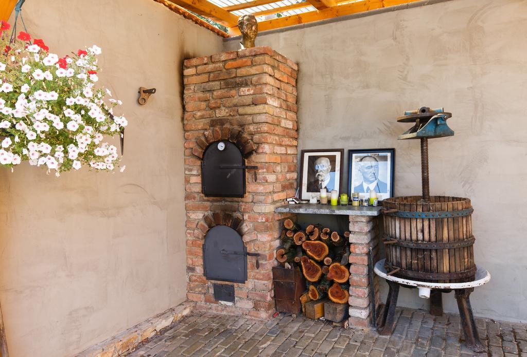 Nad Vinnym Sklipkem Znojmo Esterno foto
